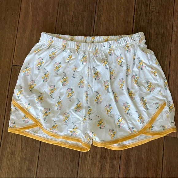 Garnet Hill Woman’s Pajama Set Size Small NWT - Picture 5 of 9